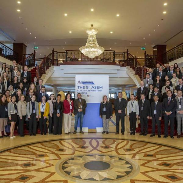 1_Group_Photo